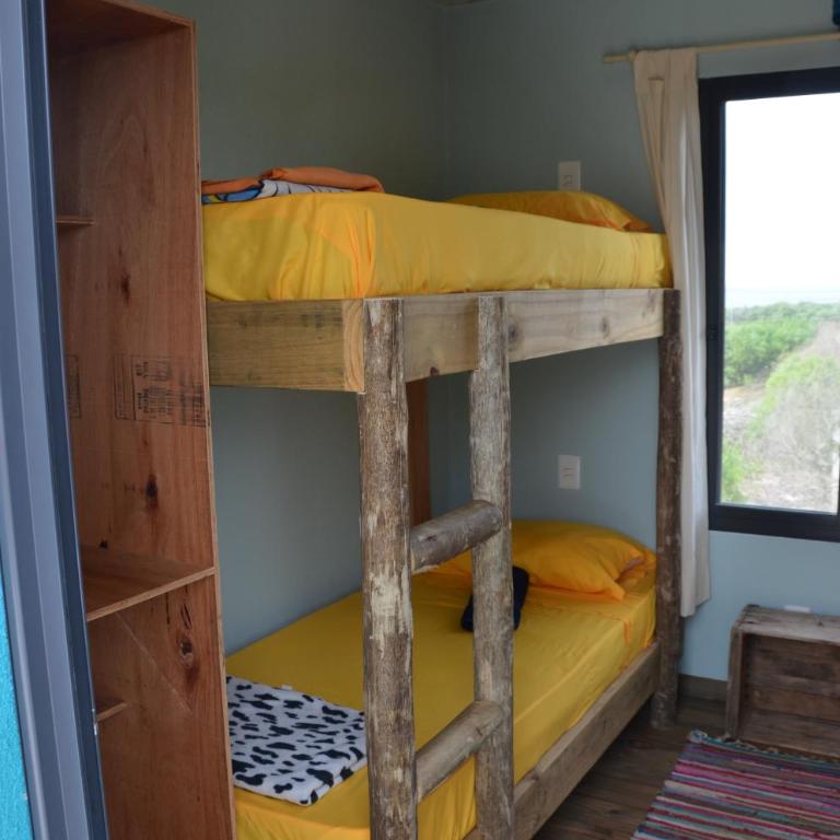 La Brújula Hostel - Bed in 4-Bed Dormitory Room - 39