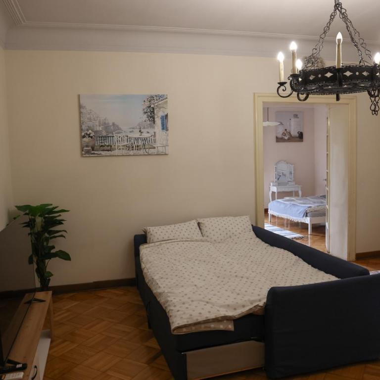 Old Town Echo - One-Bedroom Apartment with Balcony and City View - 8