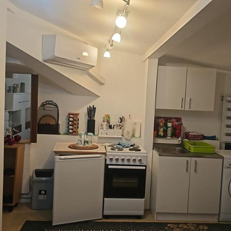 4 Room - 2 story Apartment Kuckovic - Three-Bedroom Apartment - 3