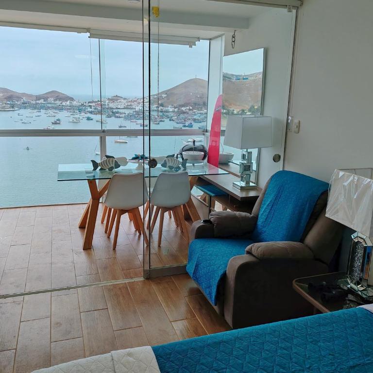 Confortable con vista al mar de Naplo, Pucusana - Two-Bedroom Apartment - 8