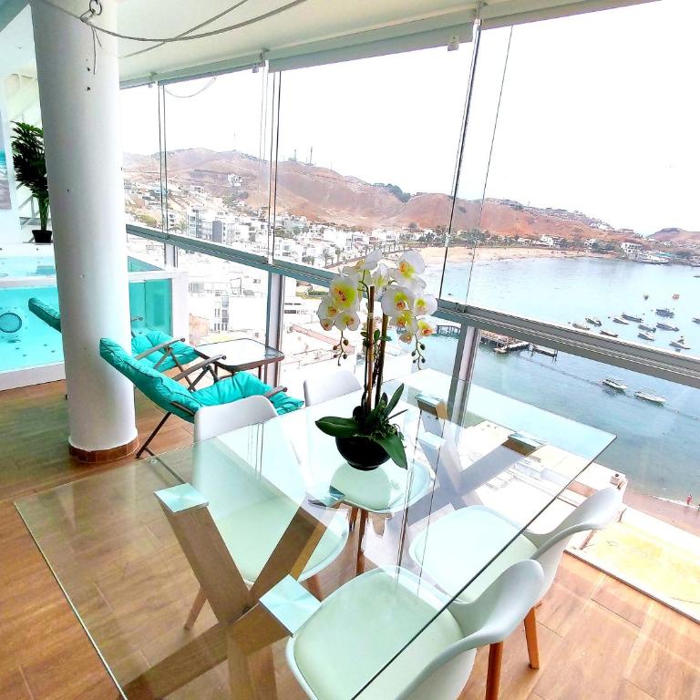 Confortable con vista al mar de Naplo, Pucusana - Two-Bedroom Apartment - 9