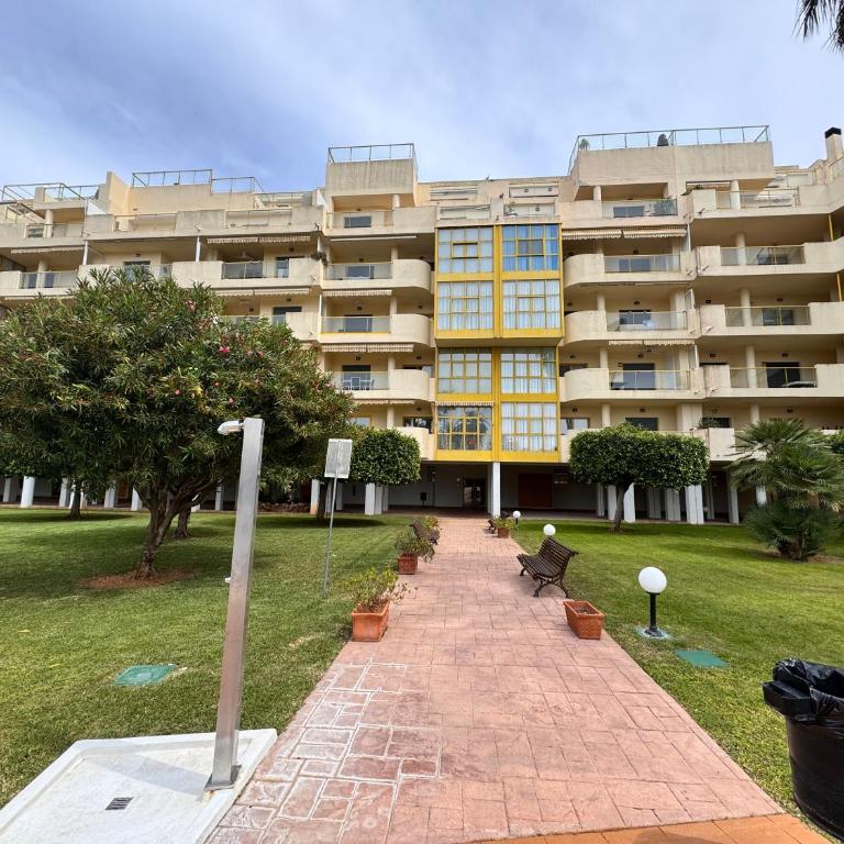 Gran apartamento con piscina en Denia - Apartamento de 3 dormitorios - 22