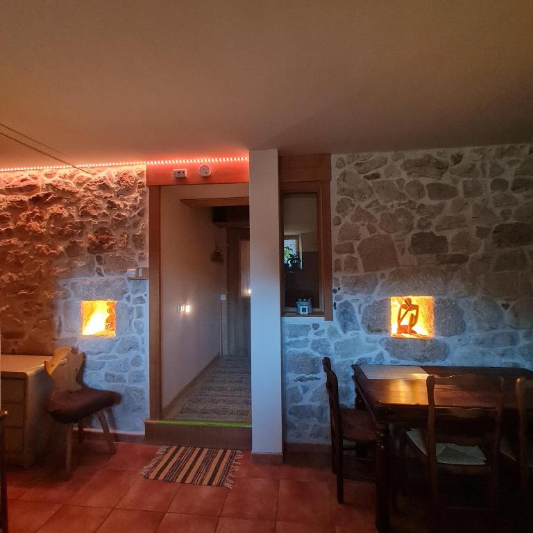 La Grange Doman gîte 1050m alt facing direct Mt Chamechaude, 2-4 persons 125euros - Maison 2 Chambres - 33