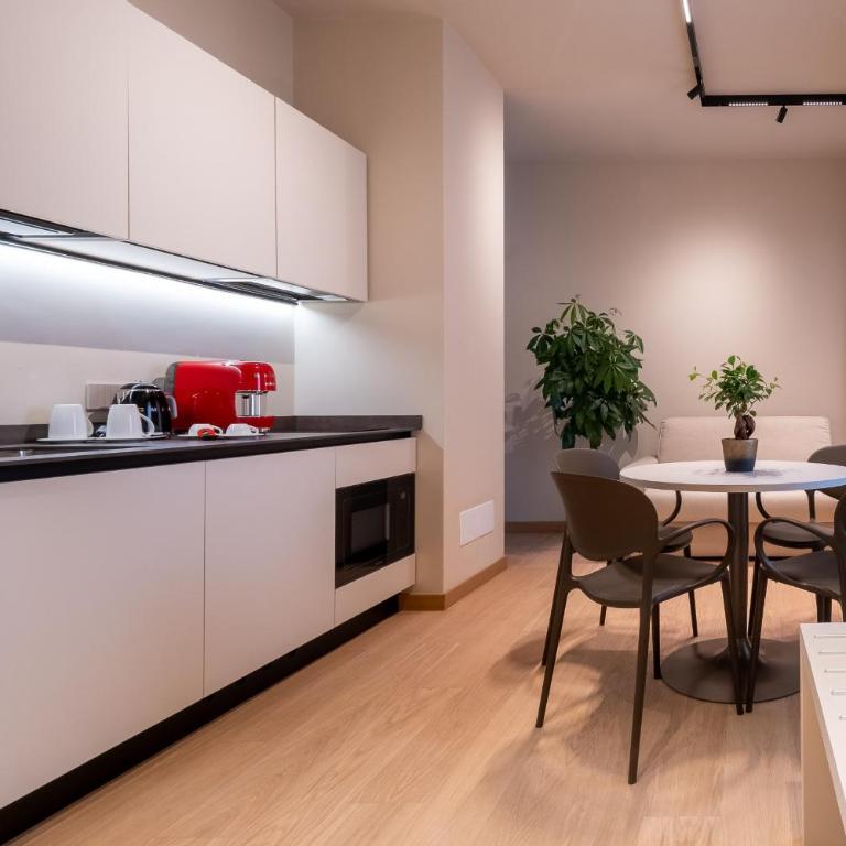 Oriana Homèl Milano - Standard Studio - 3