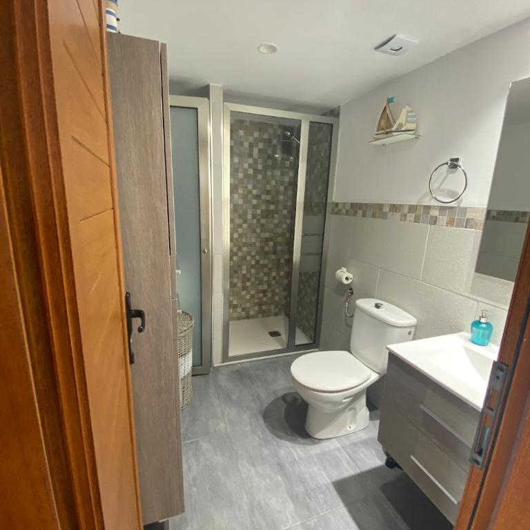Seaside accommodation in Playa del Aguila - Two-Bedroom Apartment - 6