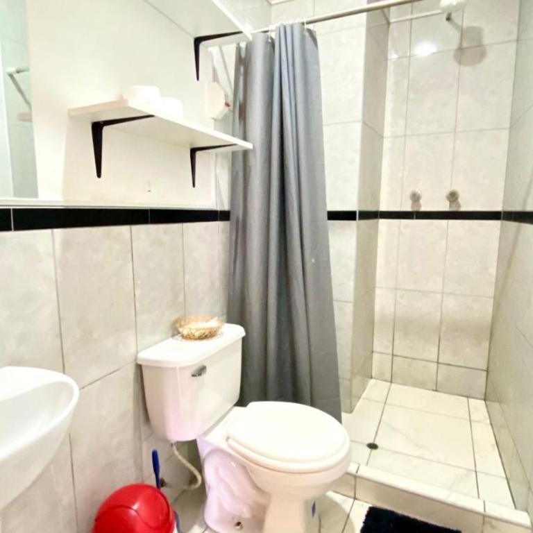 Aqui y Ahora - 4-Bed Mixed Dormitory Room - 8