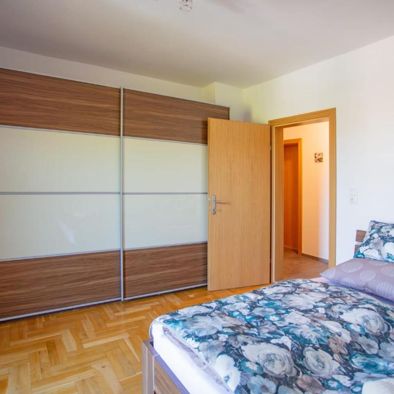 Ferienwohnung 1 am Gleichenberger "Kogl" - Appartement 2 Chambres - 2