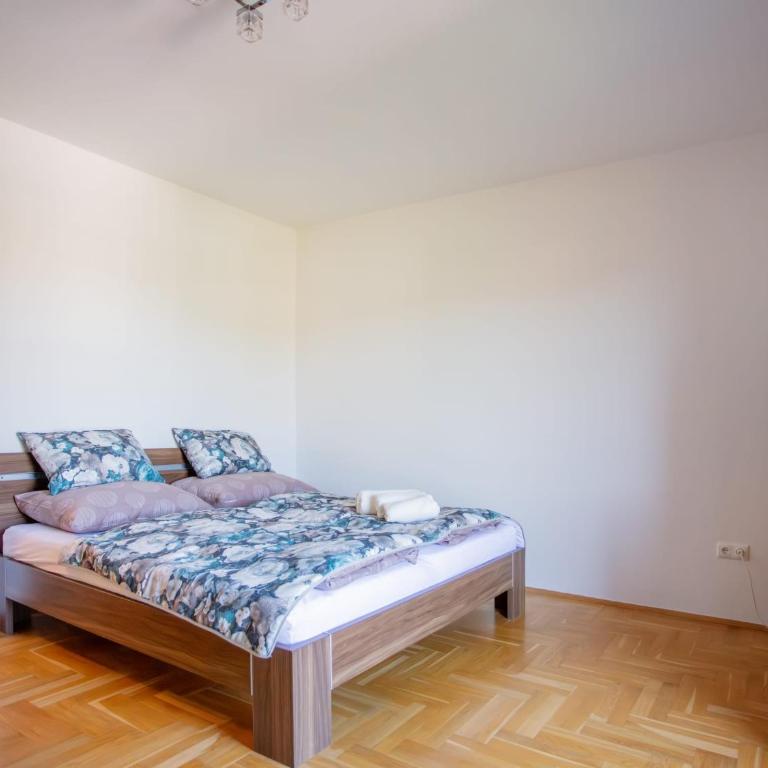 Ferienwohnung 1 am Gleichenberger "Kogl" - Appartement 2 Chambres - 11