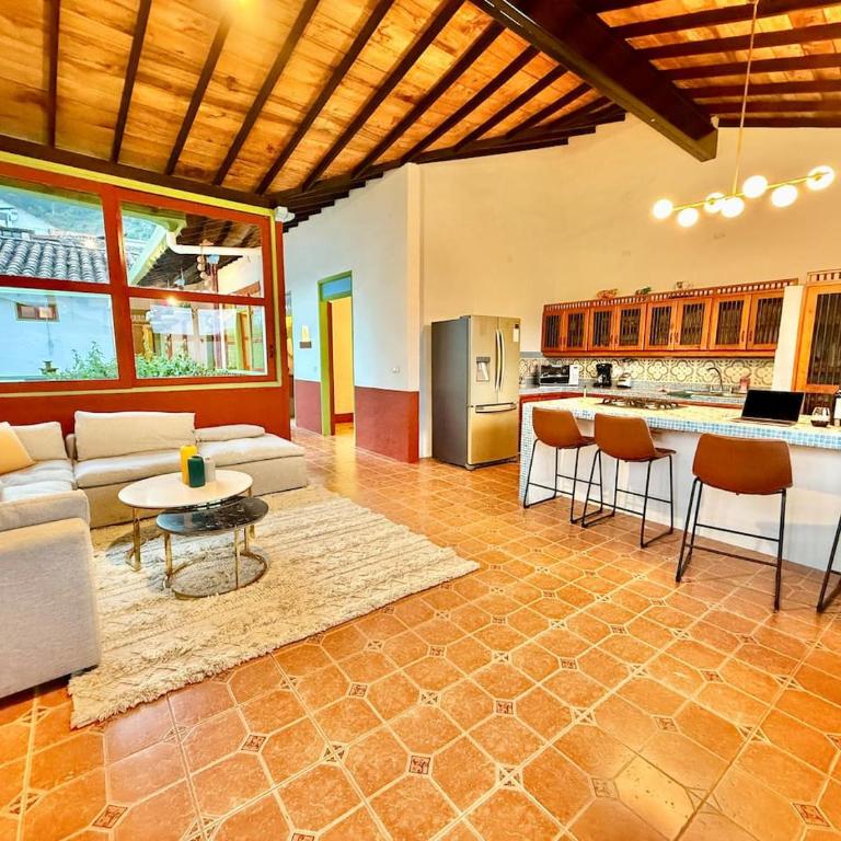 Elegant Colonial Walkable Casa - Casa - 5