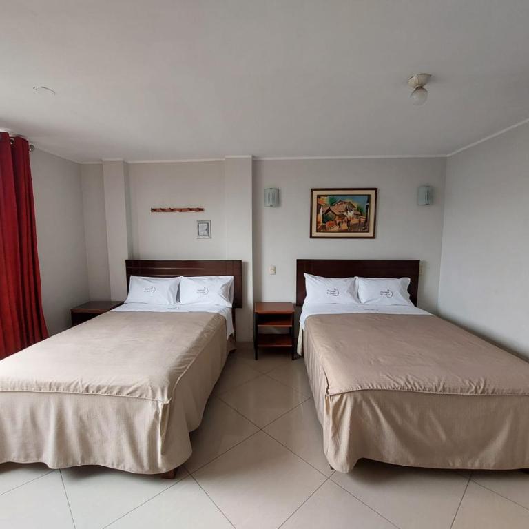 Hospedaje El Jardín - Habitación Doble con baño privado - 2 camas - 1