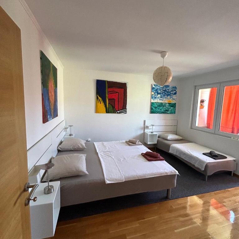Ella and Oskar Apartment - Two-Bedroom Apartment - 7