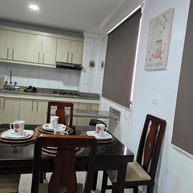 Departamento Manta - Apartamento de 2 dormitorios - 4