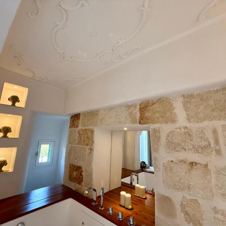 Vittorio Emanuele Charming Suites - Camera Queen con Vasca Idromassaggio - 7
