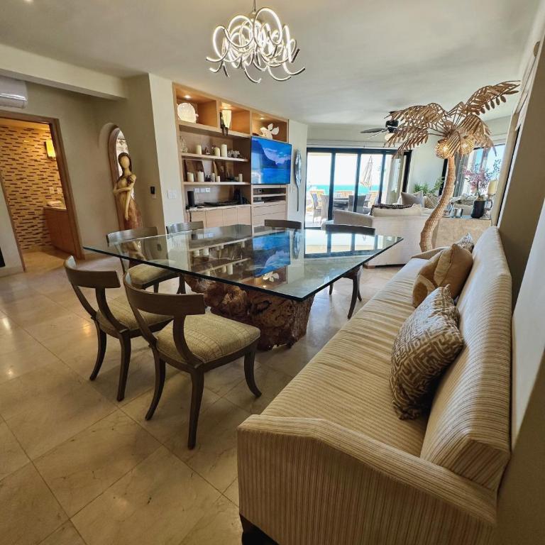 Unit 135 - Beachfront Heaven Ocean Front at Terrasol - Apartamento - 7