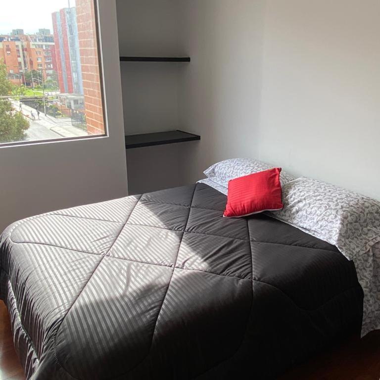 Cozy Bogota apartment 15 min from Airport - Apartamento de 3 dormitorios - 13