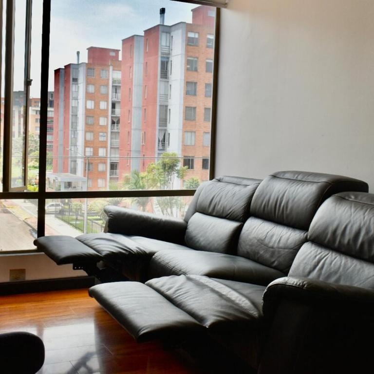 Cozy Bogota apartment 15 min from Airport - Apartamento de 3 dormitorios - 14