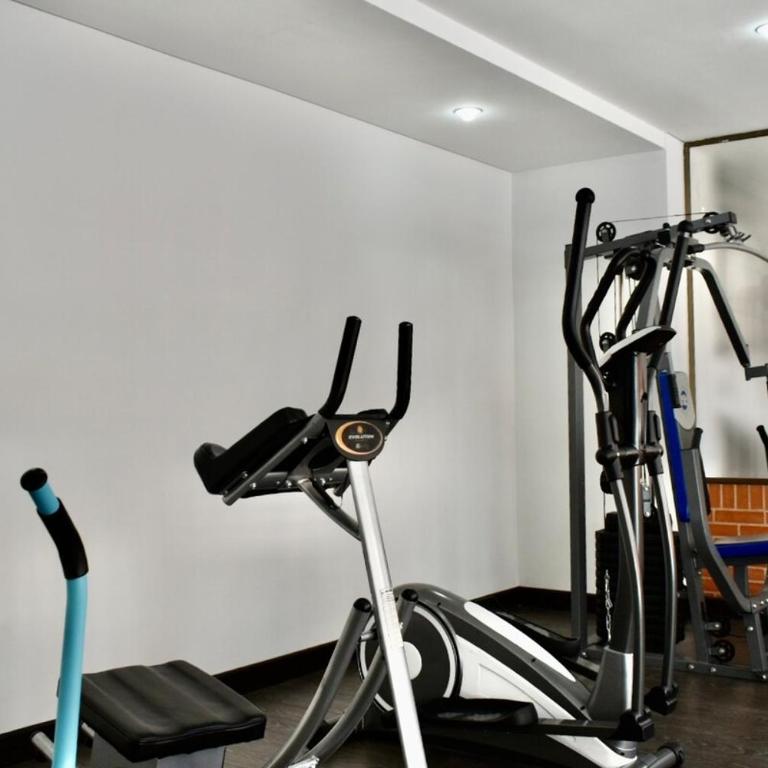 Cozy Bogota apartment 15 min from Airport - Apartamento de 3 dormitorios - 16