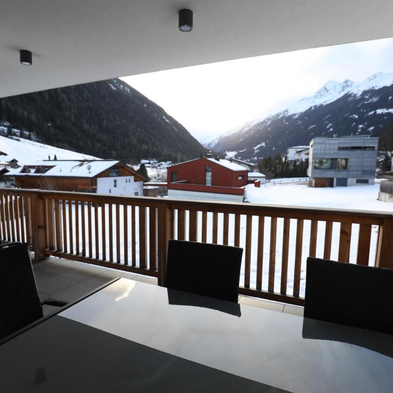 Alpin Apartments Volderauer - Apartment mit 3 Schlafzimmern - 1