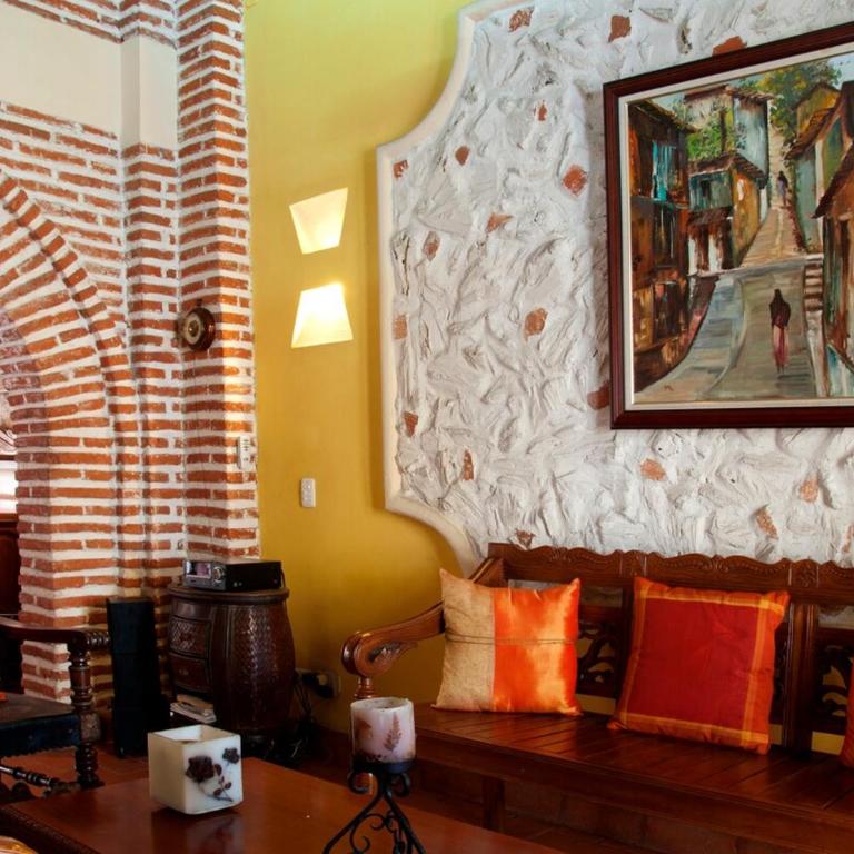 Luxury Colonial Villa Old City Cartagena Rooftop Views Private Pool - Villa - 10