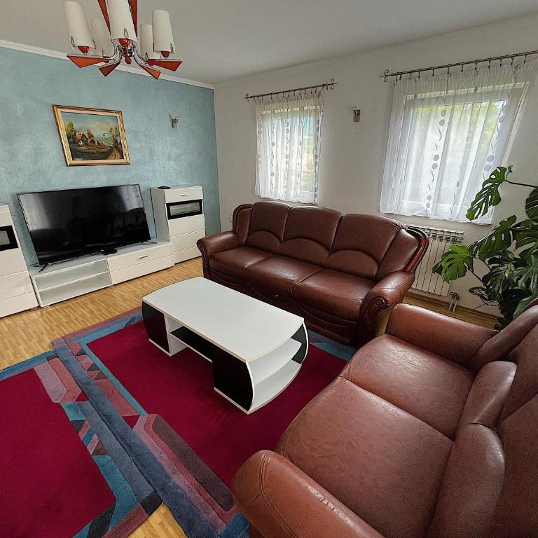 Apartment Sarajevo - Apartman sa 3 Spavaće Sobe - 2