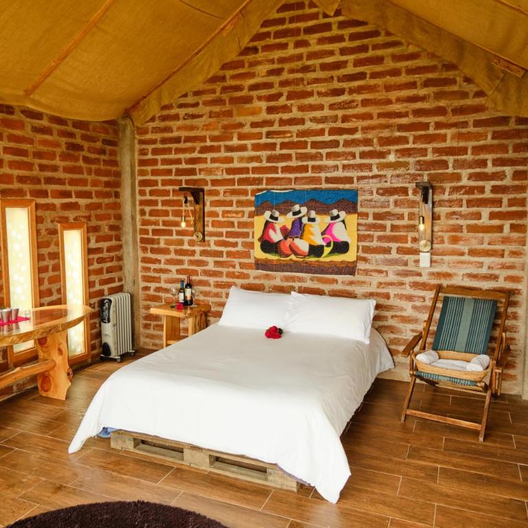 Rancho La Suiza - One-Bedroom Chalet - 14