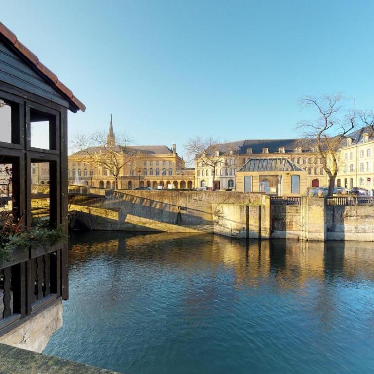 Suite 4-étoiles Comme à Venise en face de Metz-Opéra - Appartement 2 Chambres - 1