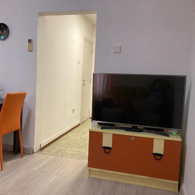 Humble apartment - Apartman sa 2 Spavaće Sobe - 4