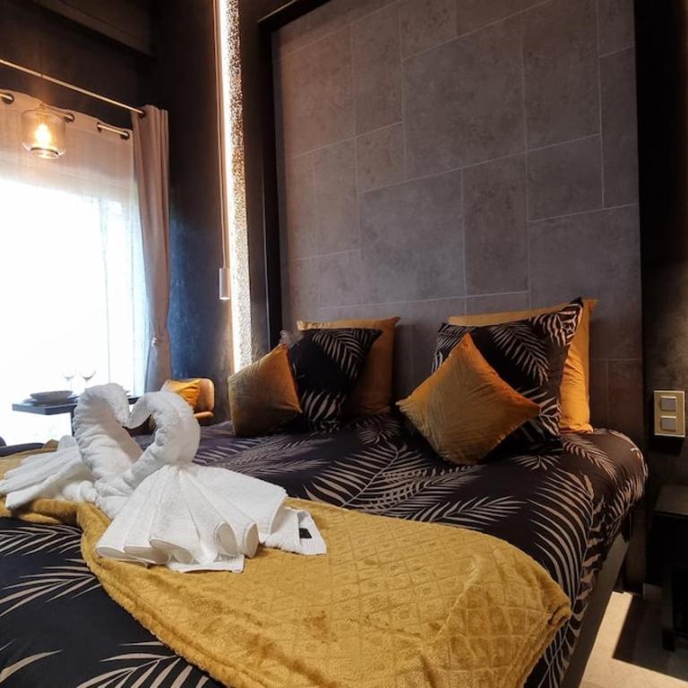 ORM - Détente & Balnéo Privée - One-Bedroom Apartment - 13