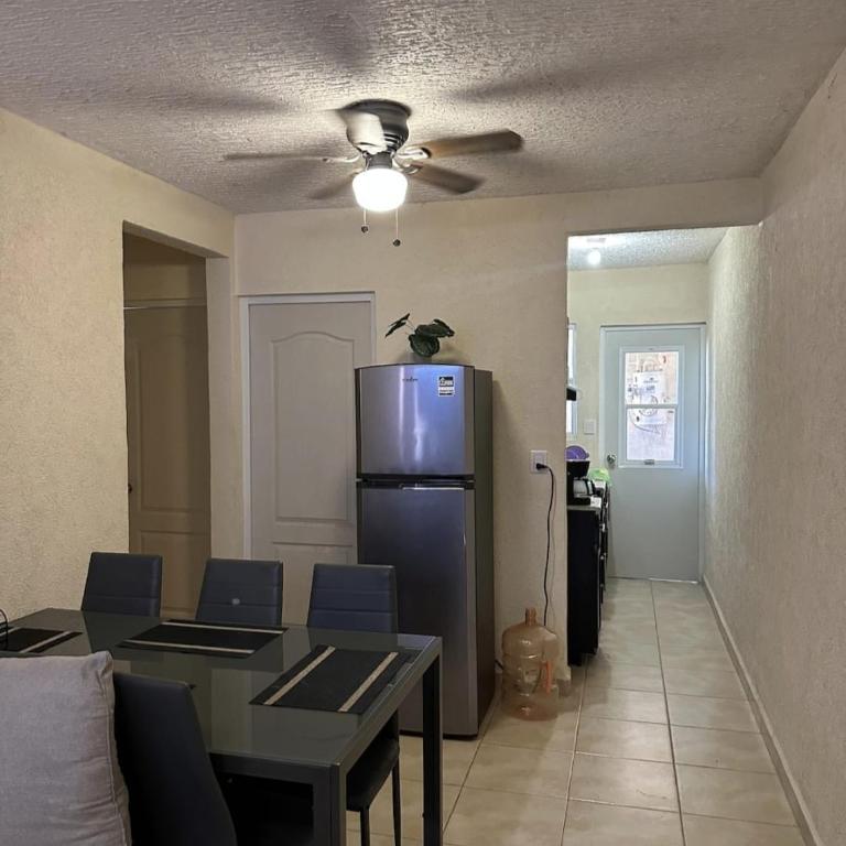 Departamento en Zona Diamante Acapulco - Apartamento de 2 dormitorios - 4