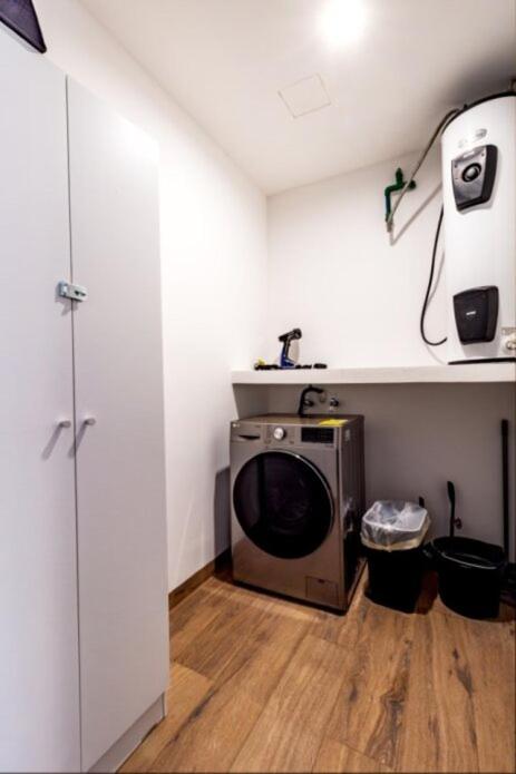 Departamento en zona exclusiva a minutos de la playa y de la 5ta Av - Apartamento de 2 dormitorios - 6