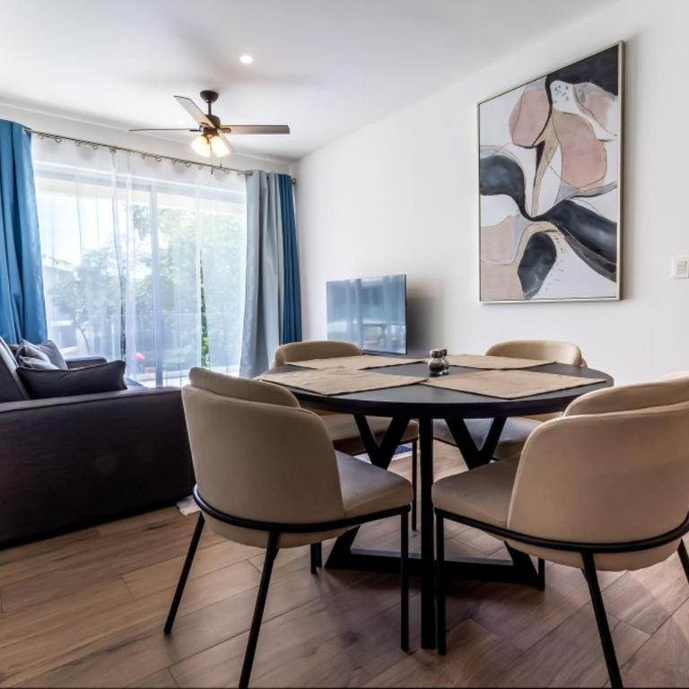 Departamento en zona exclusiva a minutos de la playa y de la 5ta Av - Apartamento de 2 dormitorios - 9