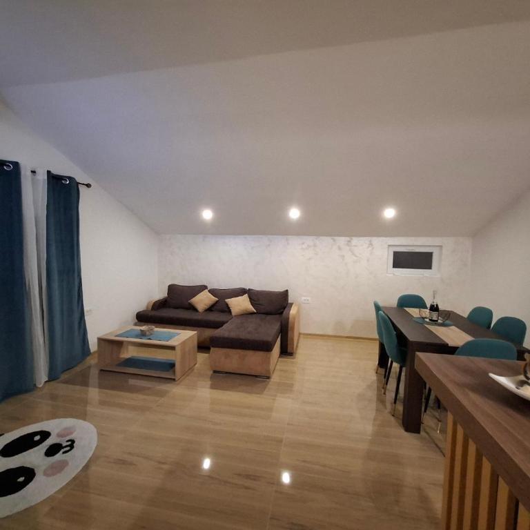 Apartman Milica - One-Bedroom Apartment - 11