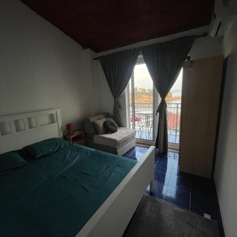 Sun & Sea - Double Room with Balcony and Sea View - 3