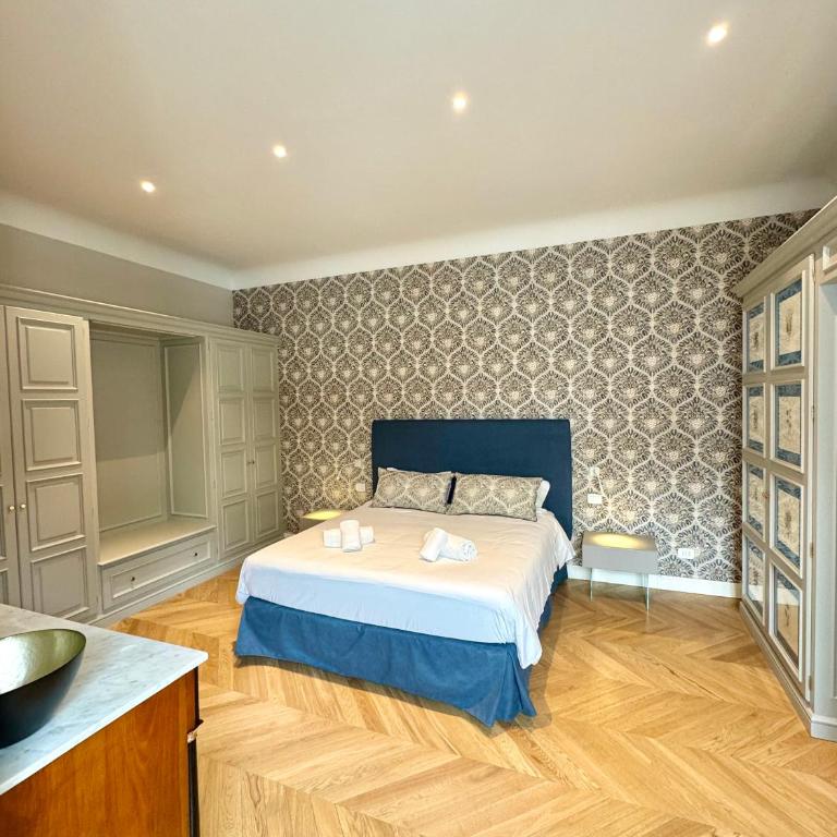 Rondinelli al Duomo con ascensore - Appartamento Deluxe con 2 Camere da Letto - 4