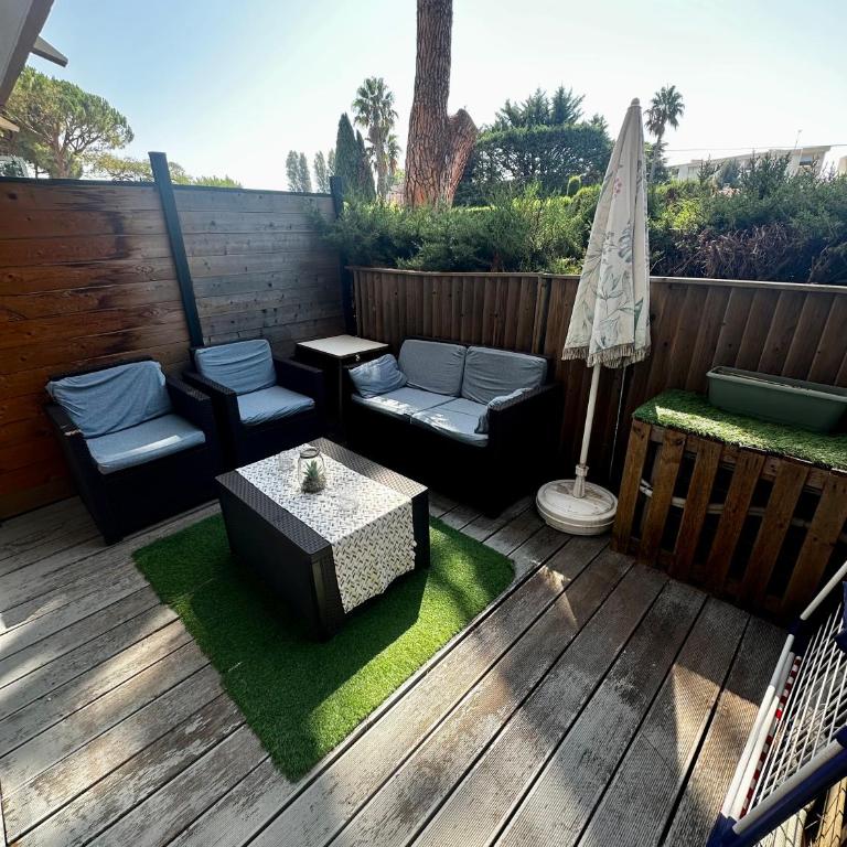 Grand Studio avec terrasse, piscine et parking privé - Monolocale - 7
