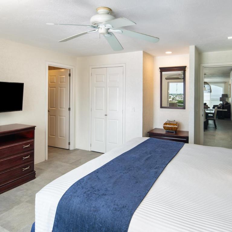 Oceanfront Luxury -4-King Suites Dive Pick Ups-Walk to Dining & Shops - Apartamento - 22