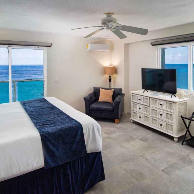 Oceanfront Luxury -4-King Suites Dive Pick Ups-Walk to Dining & Shops - Apartamento - 14