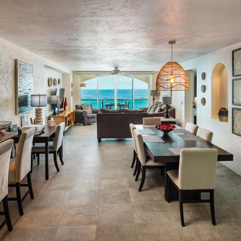Oceanfront Luxury -4-King Suites Dive Pick Ups-Walk to Dining & Shops - Apartamento - 3