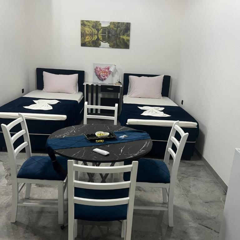 Apartmani M&DŽ Bihać - Two-Bedroom Apartment - 18