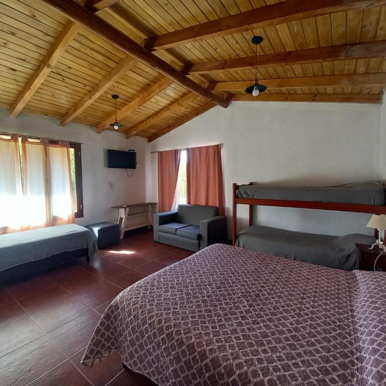 Habitaciones en Complejo Turístico Cruz Mendoza - Habitación Cuádruple con vistas a la montaña - 9