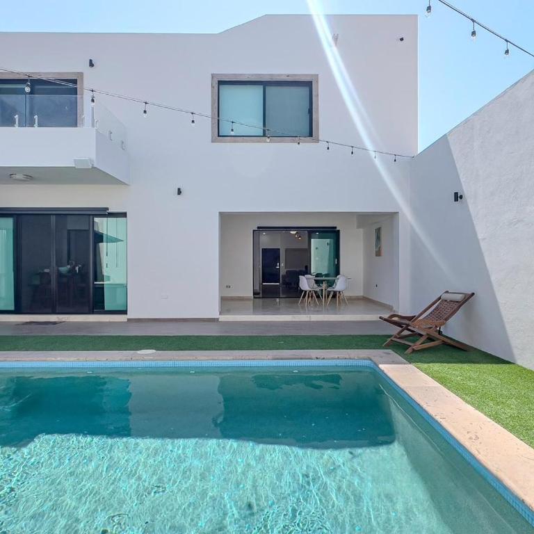 Casa Delfines, 2Br home in quiet neighborhood 10 min from downtown - Two-Bedroom Apartment - 2