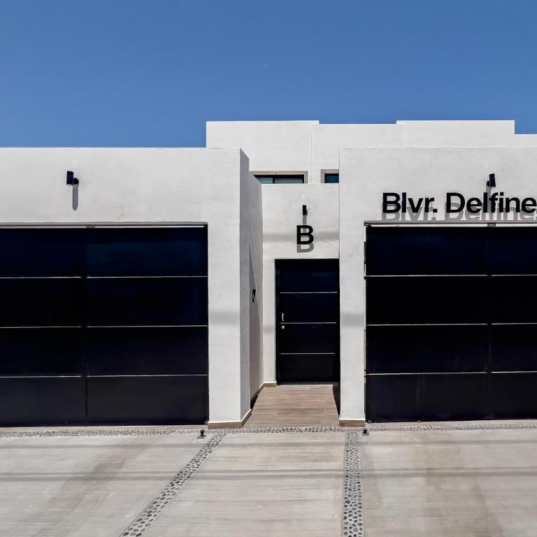 Casa Delfines, 2Br home in quiet neighborhood 10 min from downtown - Two-Bedroom Apartment - 17