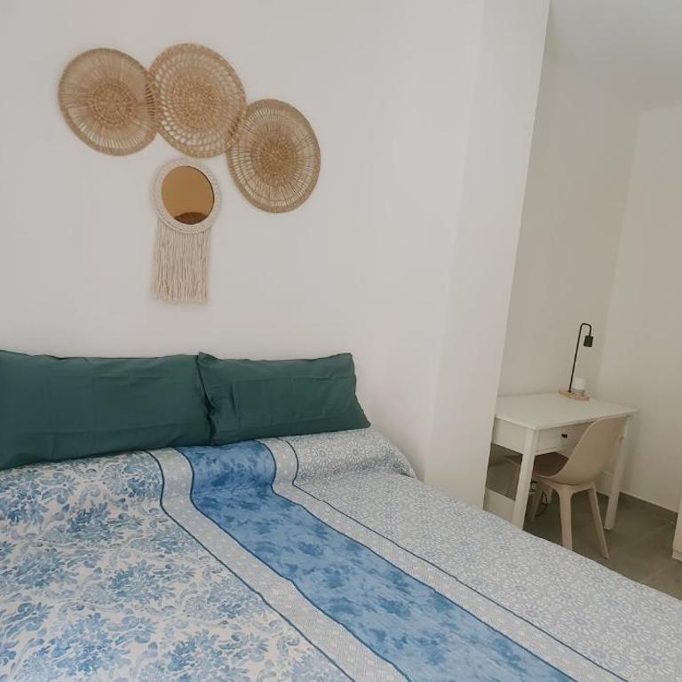 Habitaciones VIP en Vivienda Compartida, Muy Céntricas, Ruzafa Centro, Bonitas y Tranquilas - Double Room with Balcony - 12