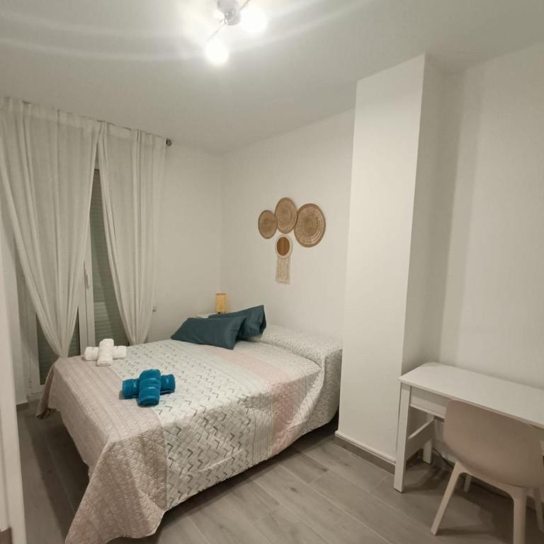 Habitaciones VIP en Vivienda Compartida, Muy Céntricas, Ruzafa Centro, Bonitas y Tranquilas - Double Room with Balcony - 5