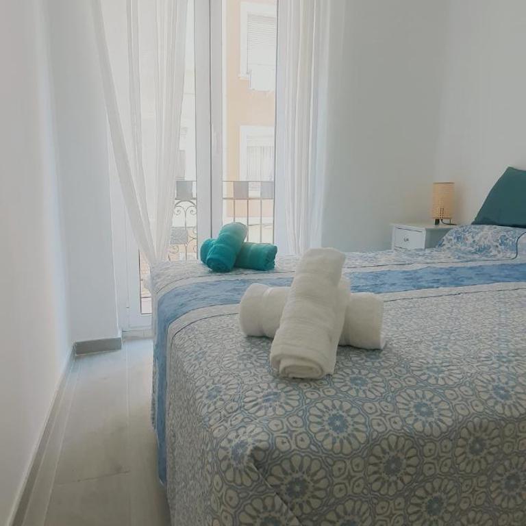 Habitaciones VIP en Vivienda Compartida, Muy Céntricas, Ruzafa Centro, Bonitas y Tranquilas - Double Room with Balcony - 10