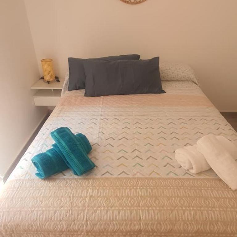Habitaciones VIP en Vivienda Compartida, Muy Céntricas, Ruzafa Centro, Bonitas y Tranquilas - Double Room with Balcony - 9
