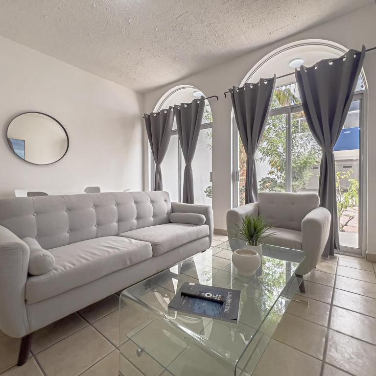 Casa Punta Arena 2BR home downtown LPZ blocks from beach - Two-Bedroom Apartment - 7