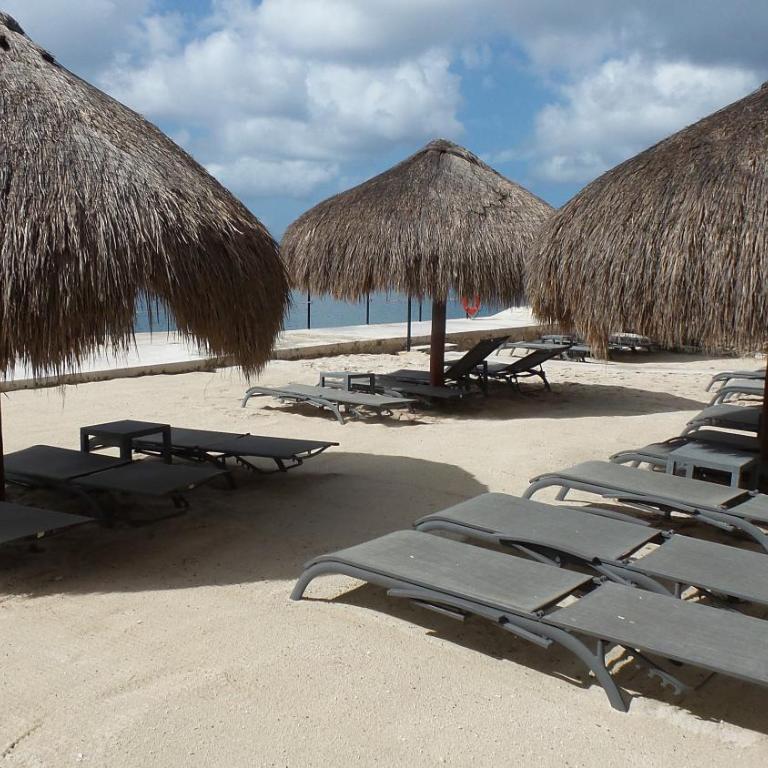 Oceanfront Luxury -4-King Suites Dive Pick Ups-Walk to Dining & Shops - Apartamento - 35