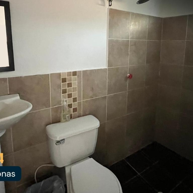 Hotel Casa Costa - Habitación Doble con baño privado - 2 camas - 2