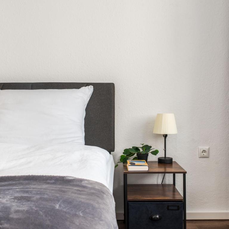 Zentral & modern I perfekt für City-Trip I Familien & Freunde & Business I Fußball-Tisch - Appartamento con 3 Camere da Letto - 17